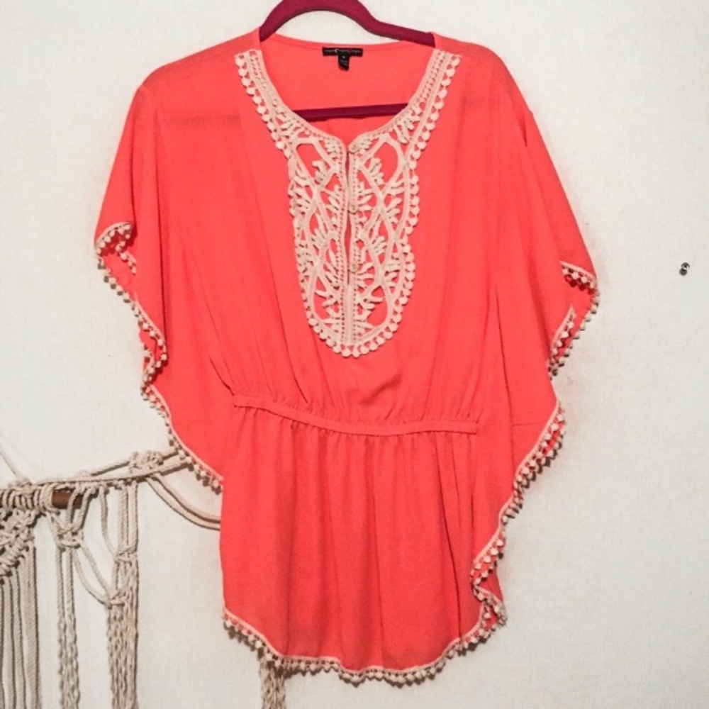 Dillard’s top